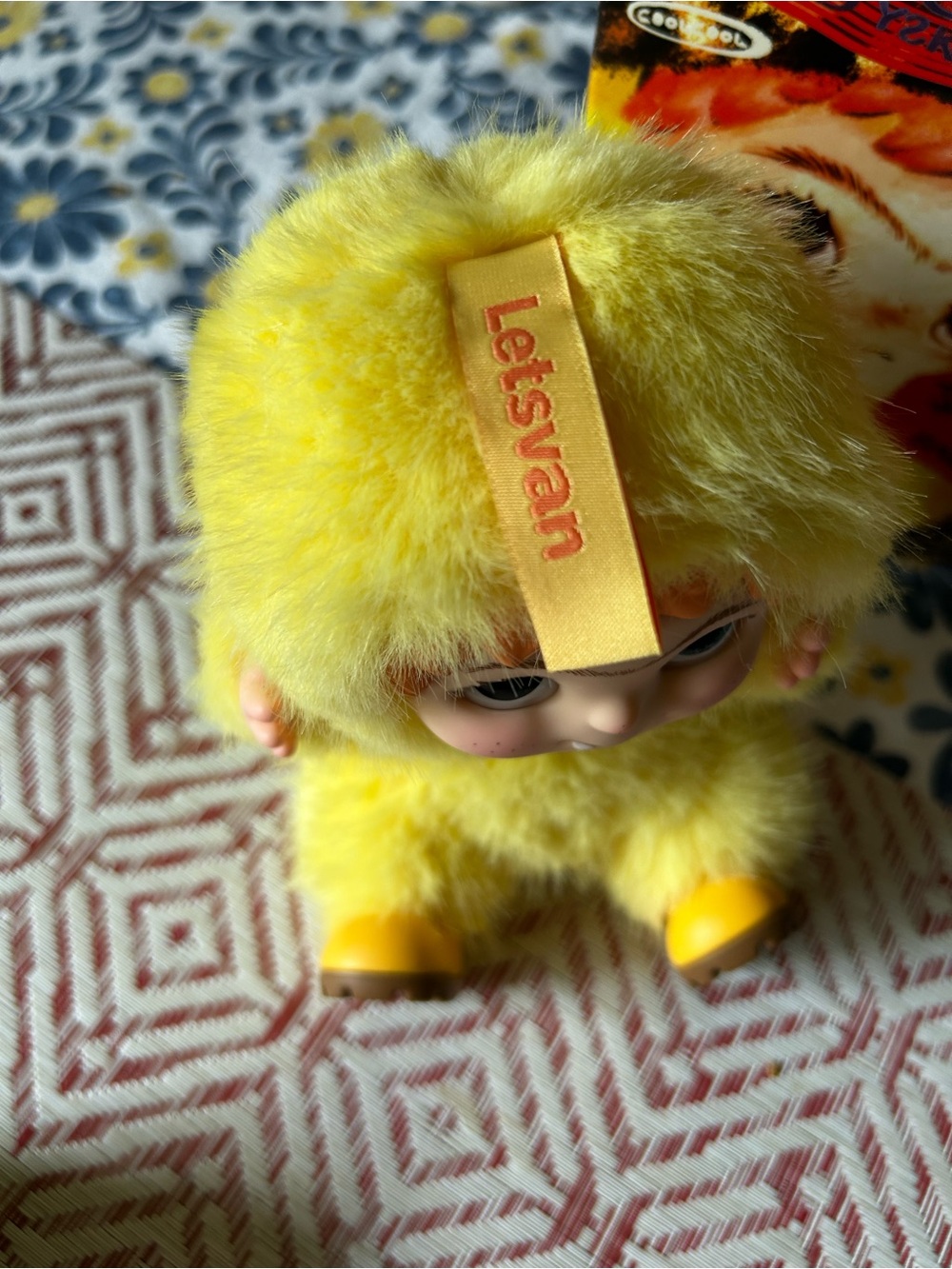 Wakuku Fuzzy Trendy Fun Party - Y2K - Picture 4 of 10